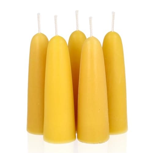 Danilovo Stabkerzen Bienenwachskerzen 5 Stück – Natürliche, Nachhaltige, Lang Brennende Bienenwachskerze für Jeden Anlass & Kerzenständer - Honigduftende, Reine Bienenwachs Kerzen, 3,5x11 cm Öko