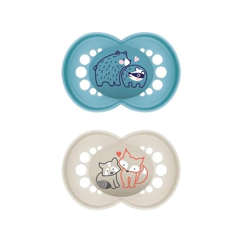 MAM Original Latexschnuller im 2er-Set, Schnuller aus nachhaltigen, bio-erneuerbaren Materialien, Baby Schnuller mit symmetrischem & kiefergerechtem Sauger, 6-16 Monate, Bär/Fuchs Bio Öko