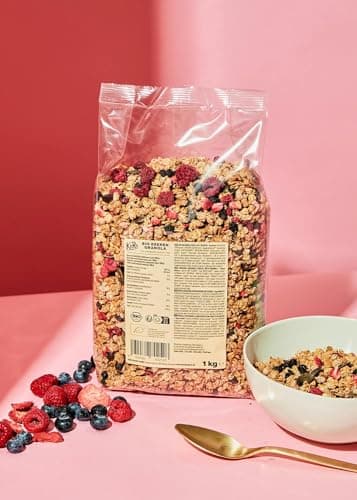 KoRo - Bio Beeren Granola 1 kg - Vegan & Bio-Qualität - Süße durch Agavendicksaft - Mit gefriergetrockneten Erdbeeren, Himbeeren und Blaubeeren - Ohne Palmöl - Ballaststoffquelle - Bio - Vegan