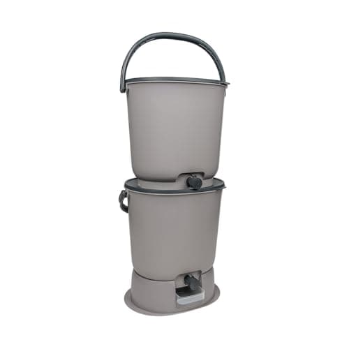 Skaza Bokashi Essential Biomülleimer Küche Set (2 x 15,3 Liter) + Base – Komposteimer Küche und Garten aus recyceltem Kunststoff – Starter Set + incl. 1 kg Fermentation Starter (Hellgrau) Bio