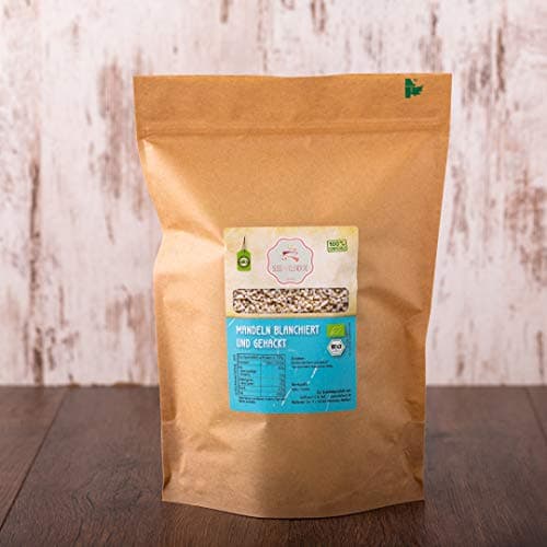 süssundclever.de® Bio Mandeln | blanchiert & gehackt | 1,0 kg | blanchierte Mandeln | plastikfrei und ökologisch-nachhaltig abgepackt Bio Öko